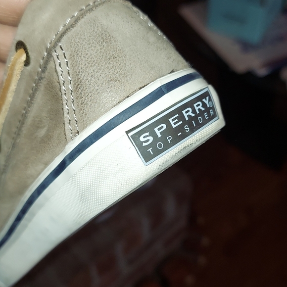 Shoes - Picture 8 of 8